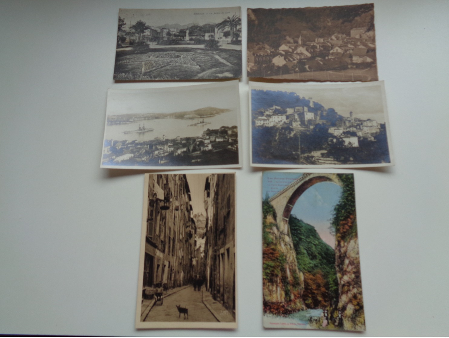 Lot de 60 cartes postales de France     Lot van 60 postkaarten van Frankrijk    - 60 scans