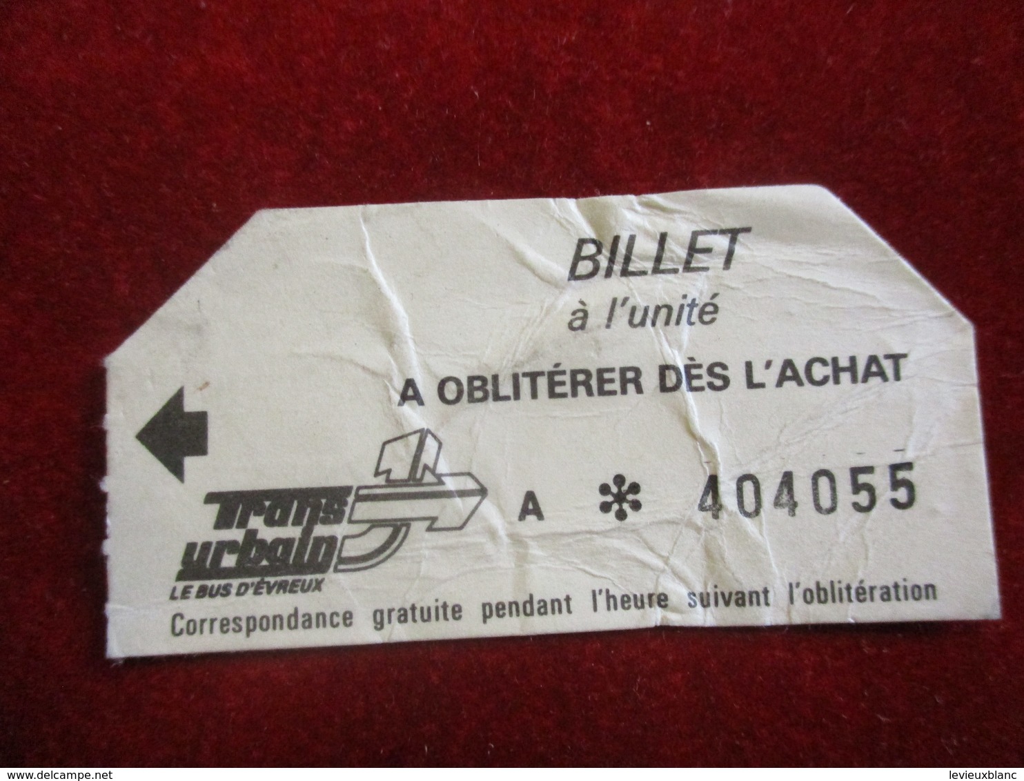 Ticket De BUS Ancien Usagé/à Oblitérer Dés L'Achat / TRANS URBAIN/Publicité CIN Groupe CIC / Vers 1980   TCK167 - Europe