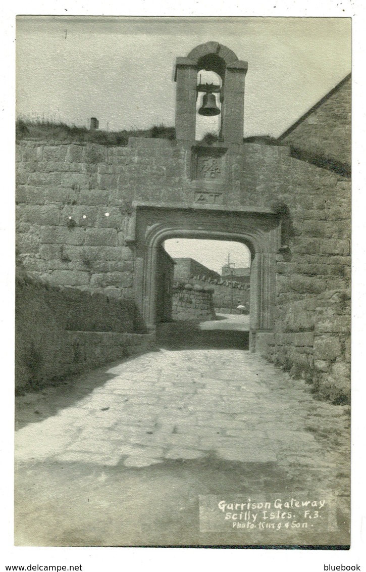 Ref 1340 - Early Real Photo Postcard - Garrison Gateway & Bell - Scilly Isles Islands - Scilly Isles