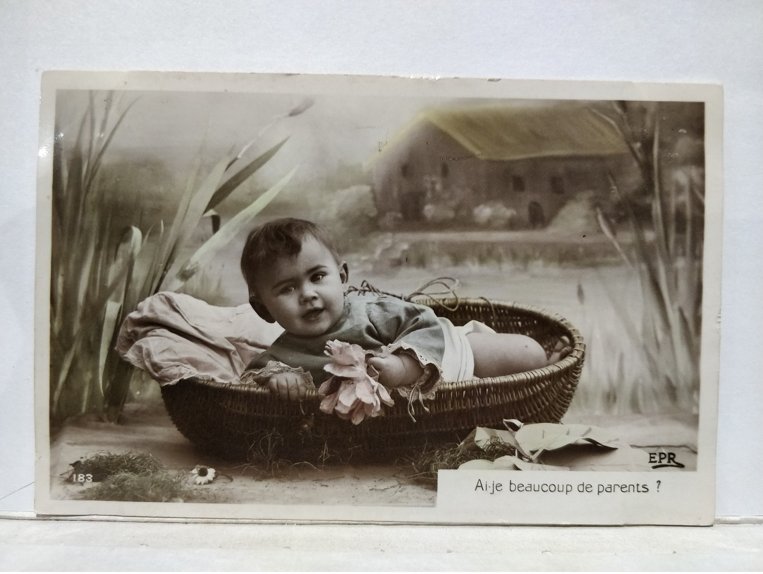 Portrait Enfant. Bébé - Abbildungen