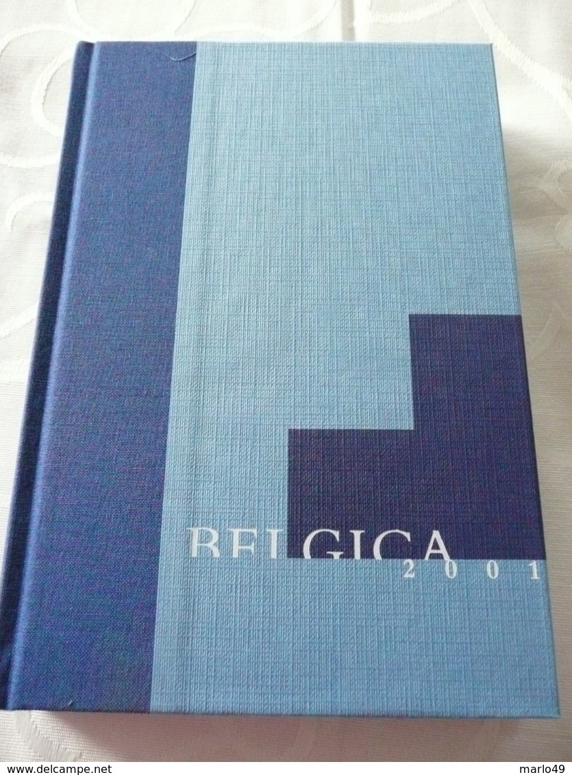 POSTAGENDA 2001 - NIEUW - MET ZWART-WIT VELLETJE - FILA KORTRIJK 2002 - NIEUW - België