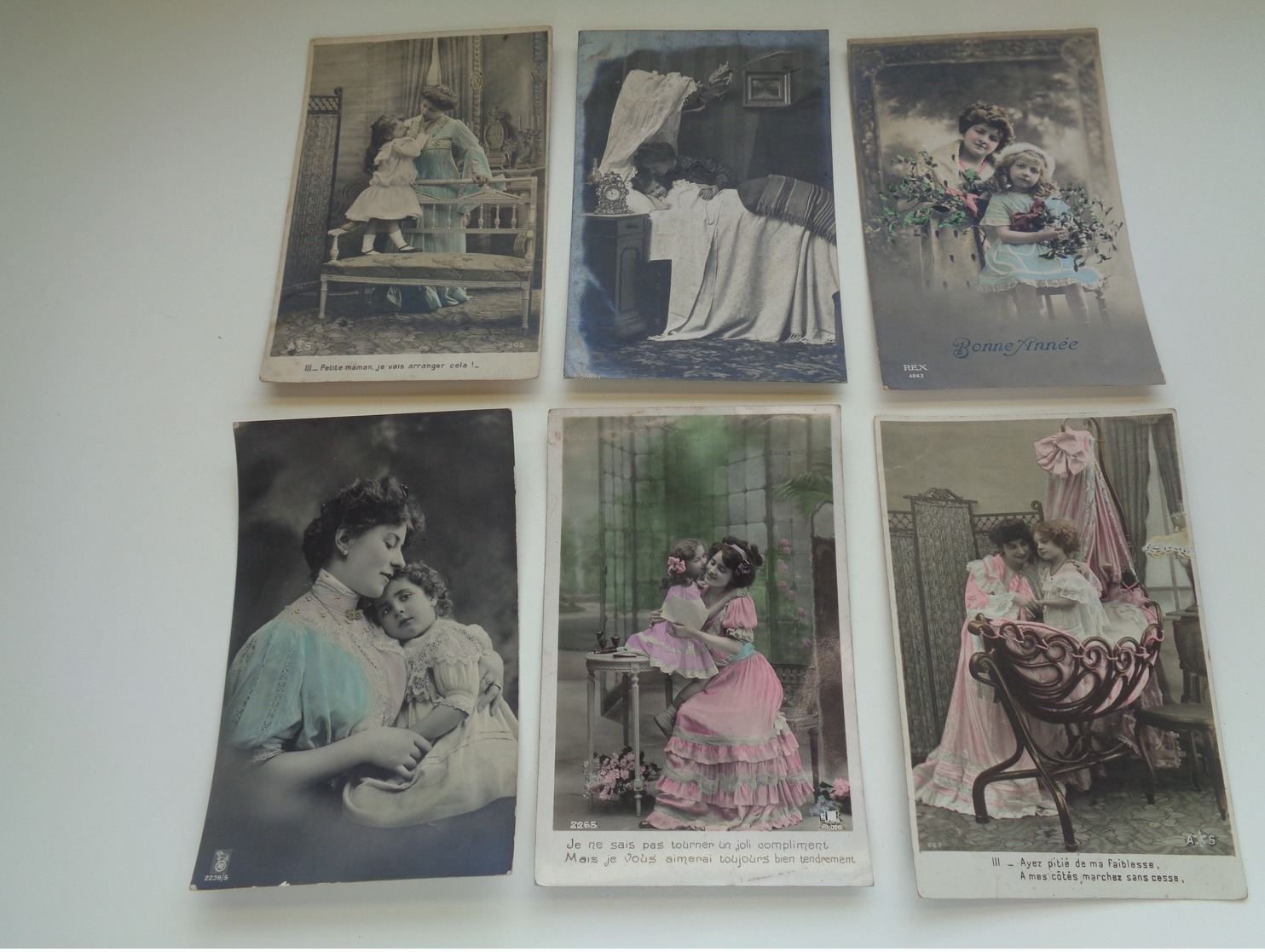 Beau Lot De 60 Cartes Postales De Fantaisie  Mère + Enfant      Mooi Lot Van 60 Postkaarten  Moeder + Kind - 60 Scans - 5 - 99 Postkaarten