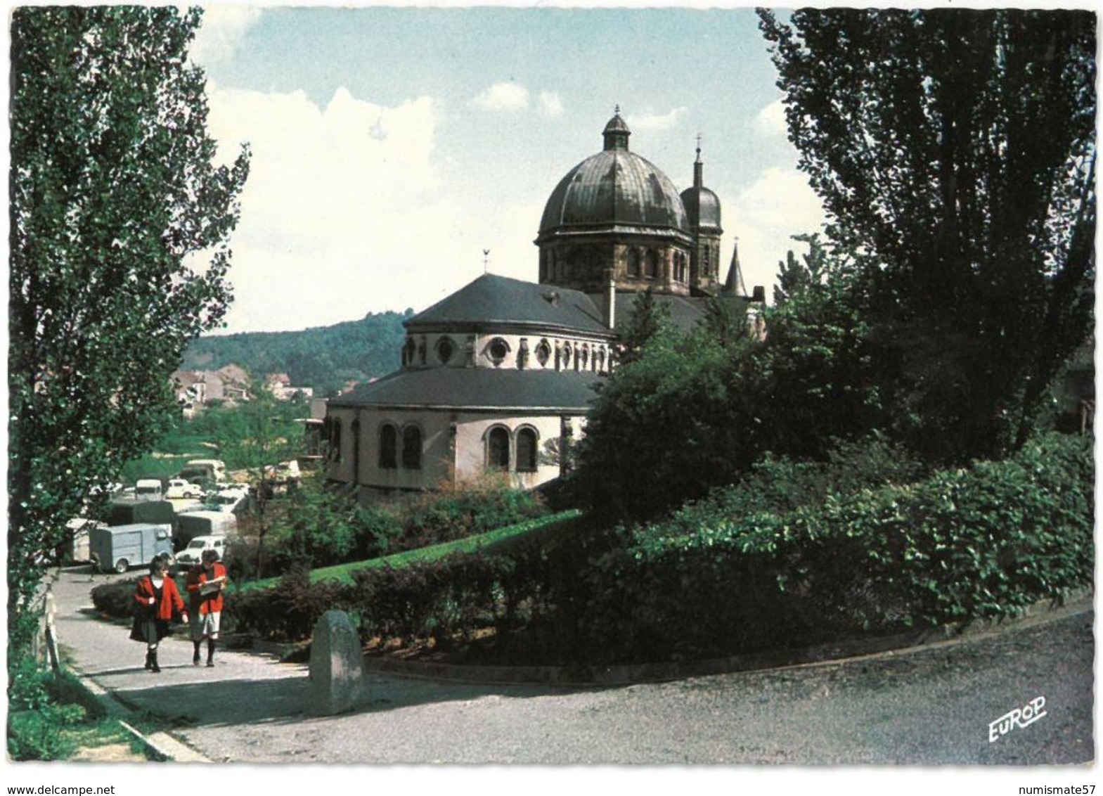CPSM CREUTZWALD - L'Eglise - Ed. De L'Europe - Pierron N°7107 - Année 1968 - Creutzwald