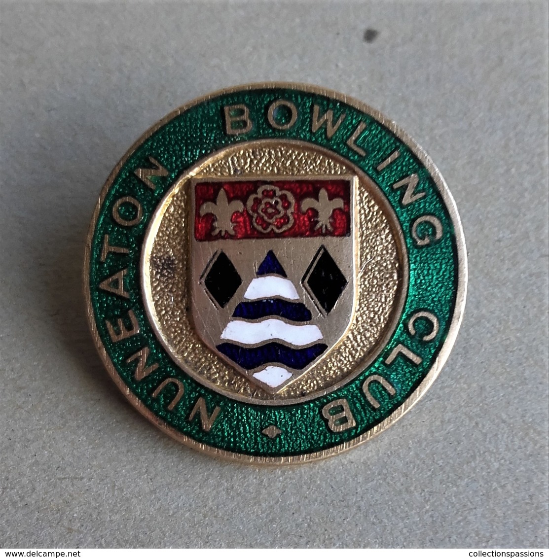 - Broche émaillée - Nuneaton Bowling Club - - Bowling