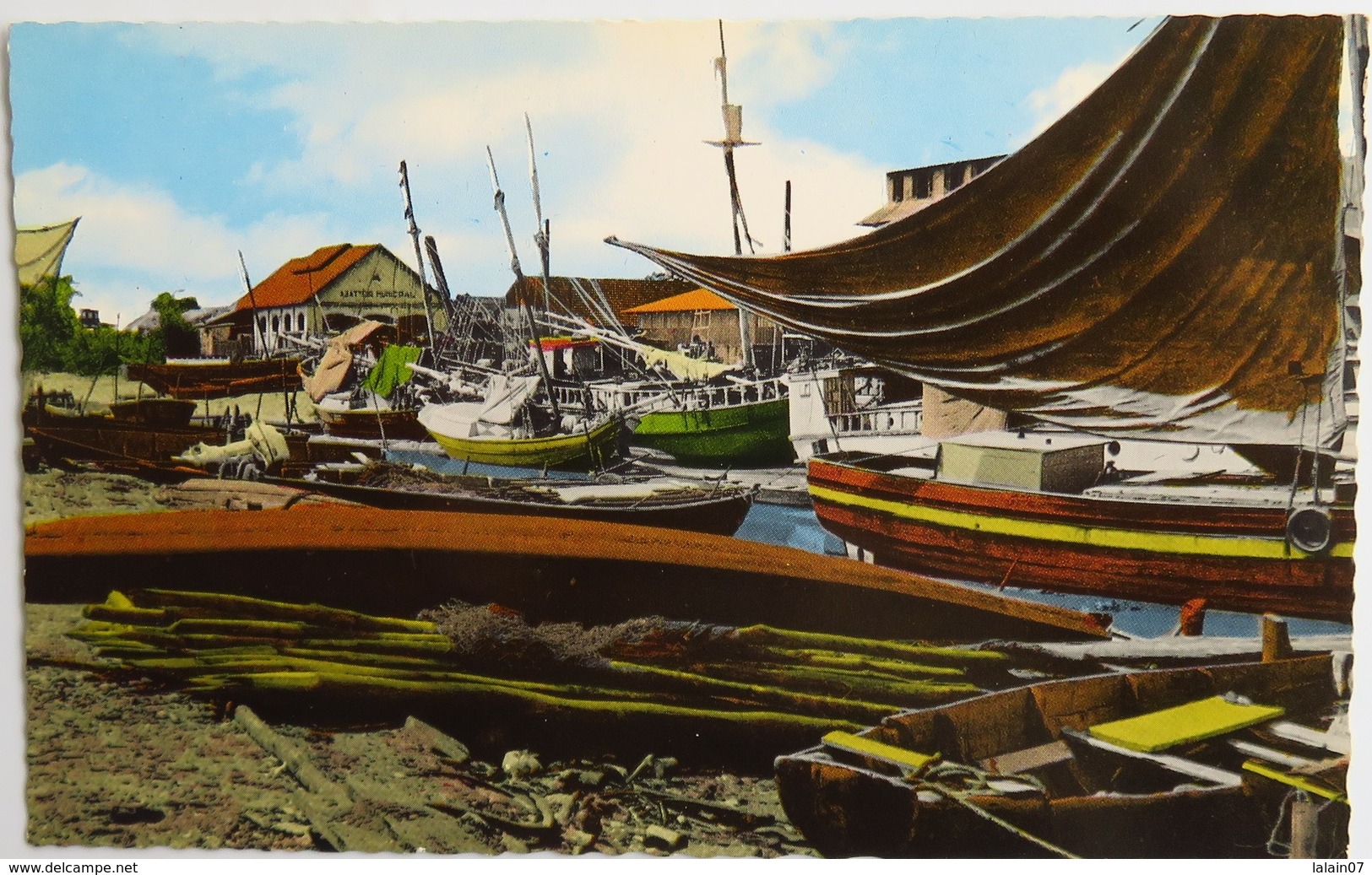 C. P. A. Couleur : Guyane : CAYENNE : Le Canal Laussat, Port De Pêche, "Abattoir Municipal", En 1966 - Cayenne