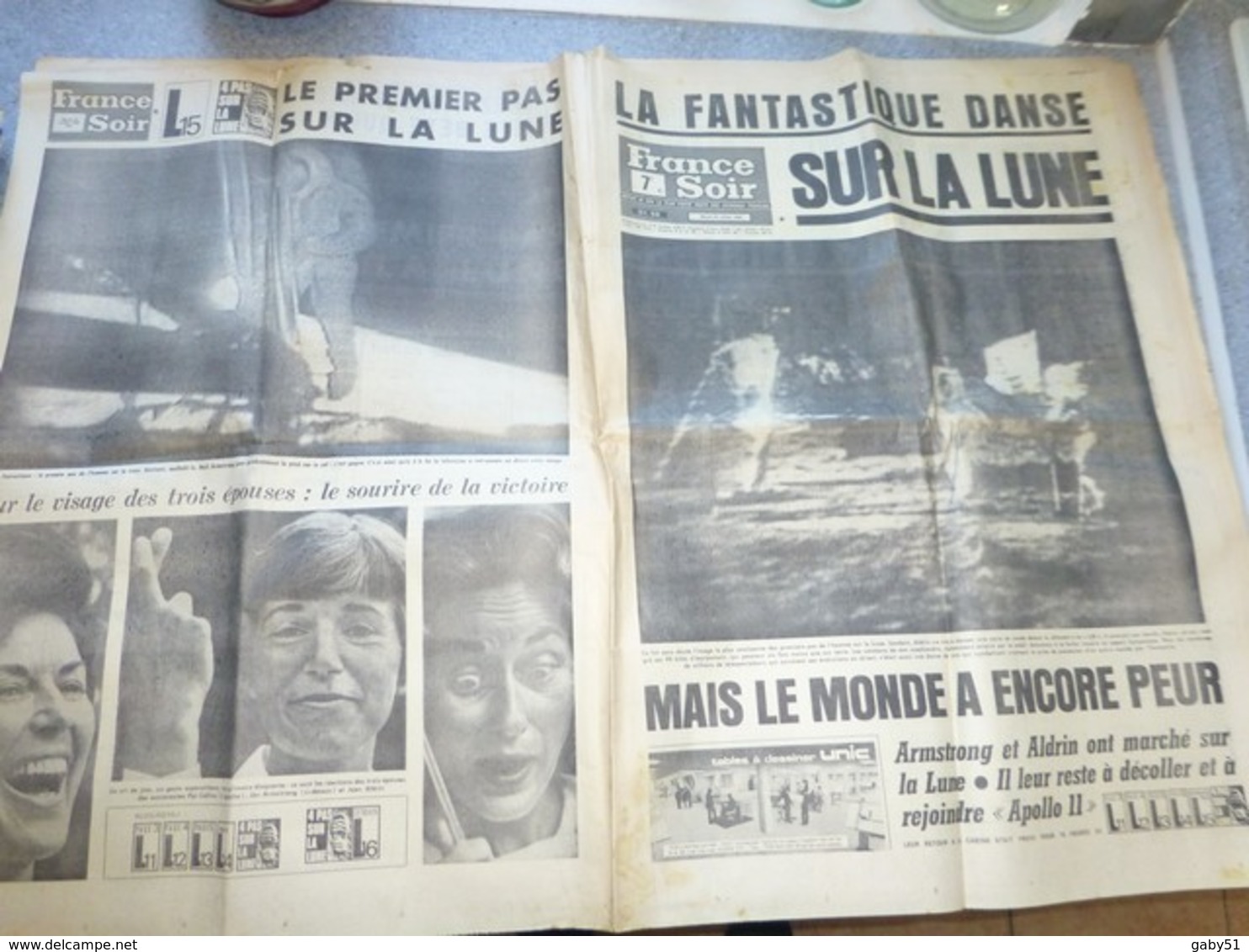 France Soir 22 Juillet 1969 La Fantastique Dans Sur Le LUNE, RARE   ; JL01 - 1950 à Nos Jours