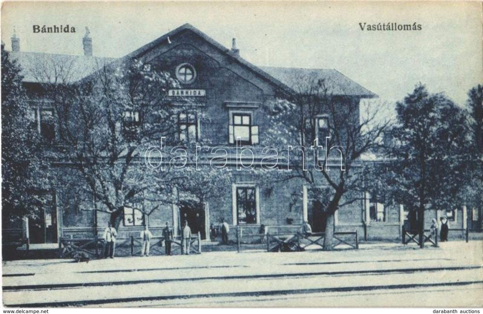 T2/T3 1939 Bánhida (Tatabánya), Vasútállomás, Vasutasok. Krakovszky András Felvétele (EK) - Non Classés