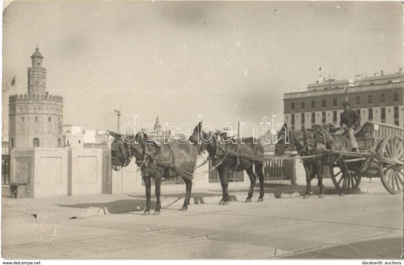 T2/T3 1935 Sevilla, Seville; Tower, Donkey Cart. Photo - Ohne Zuordnung