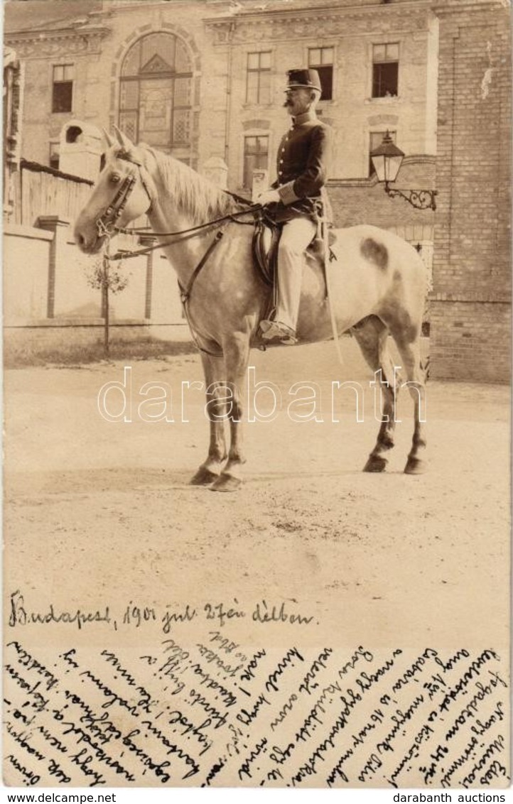 T2 1901 Osztrák-magyar Lovas Katona Teljes Felszerelésben A Ludovika Udvarán / Austro-Hungarian K.u.K. Military, Cavalry - Sin Clasificación