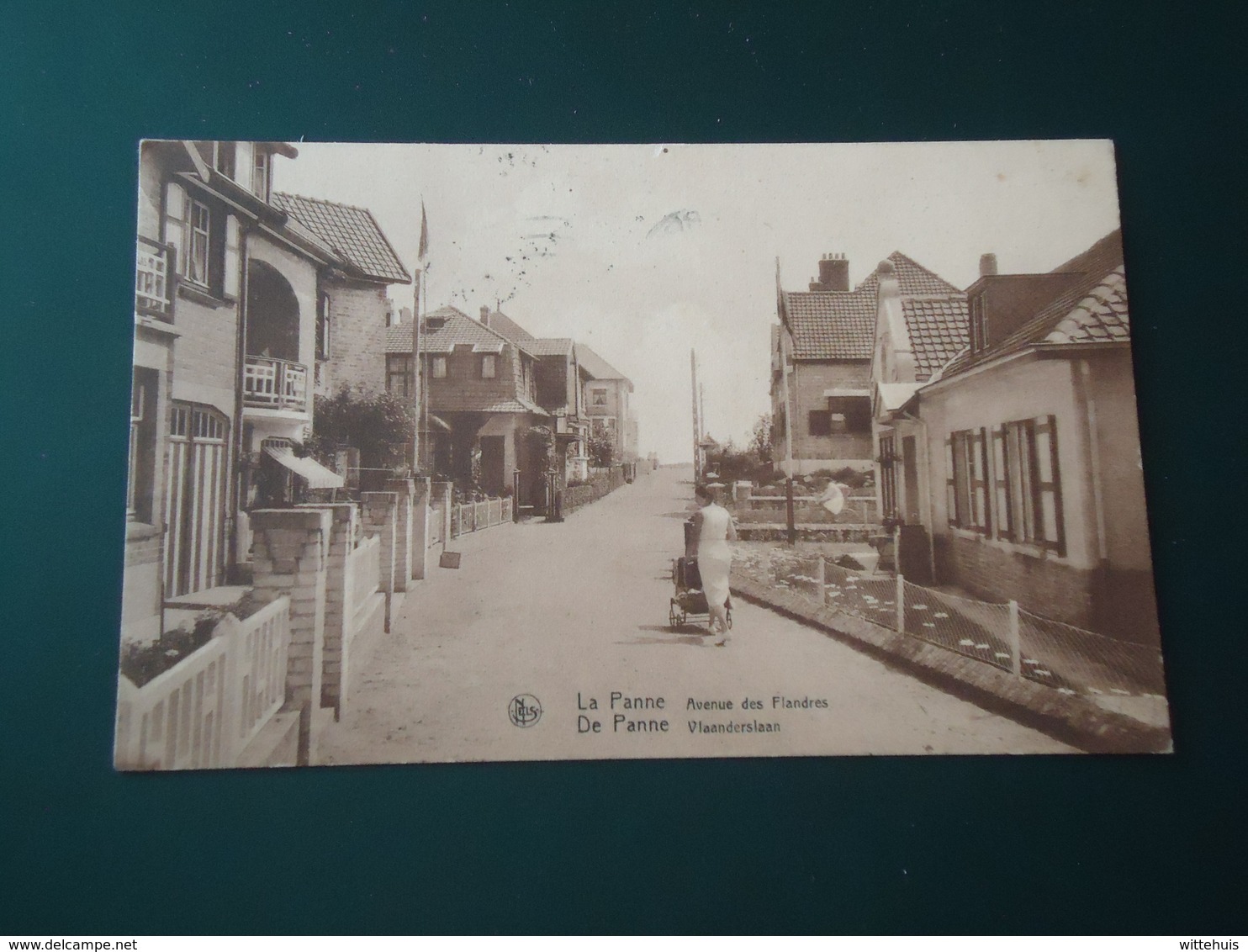 La Panne - De Panne  Vlaanderslaan          ( 2 Scans ) - De Panne