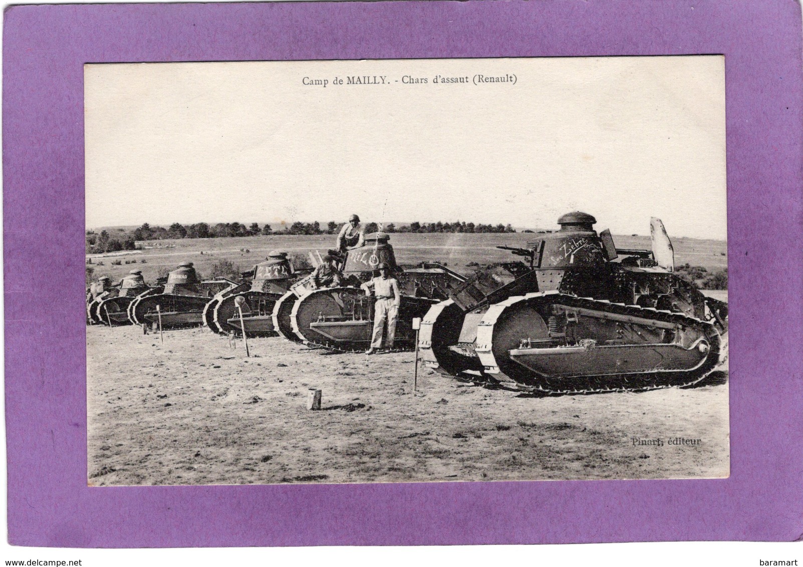 10  CAMP De MAILLY Chars D'assaut Renault   Militaria - Mailly-le-Camp