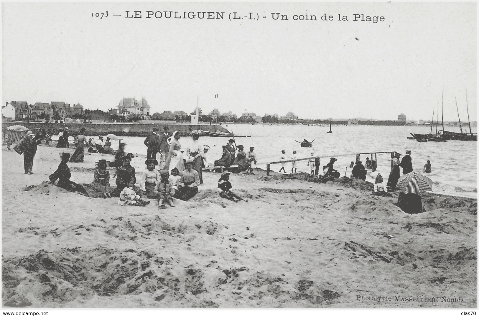 LE POULIGUEN - UN COIN DE LA PLAGE - SUPERBE ANIMATION - VERS 1900 - Le Pouliguen