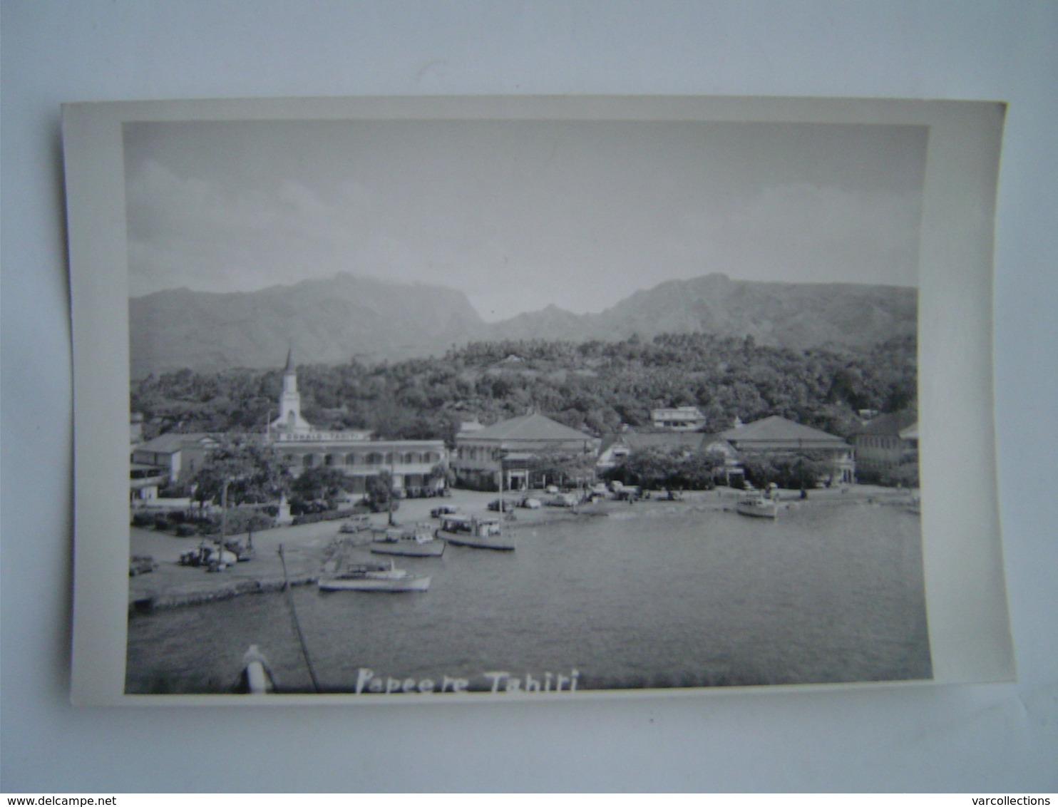 CARTE POSTALE Ancienne : ETABLISSEMENTS DONALD / PAPEETE / TAHITI / OCEANIE / FRANCE 1950 - Tahiti