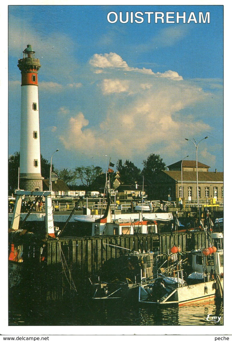 N°4347 T -cpsm Ouistreham Riva Bella -le Phare- - Lighthouses