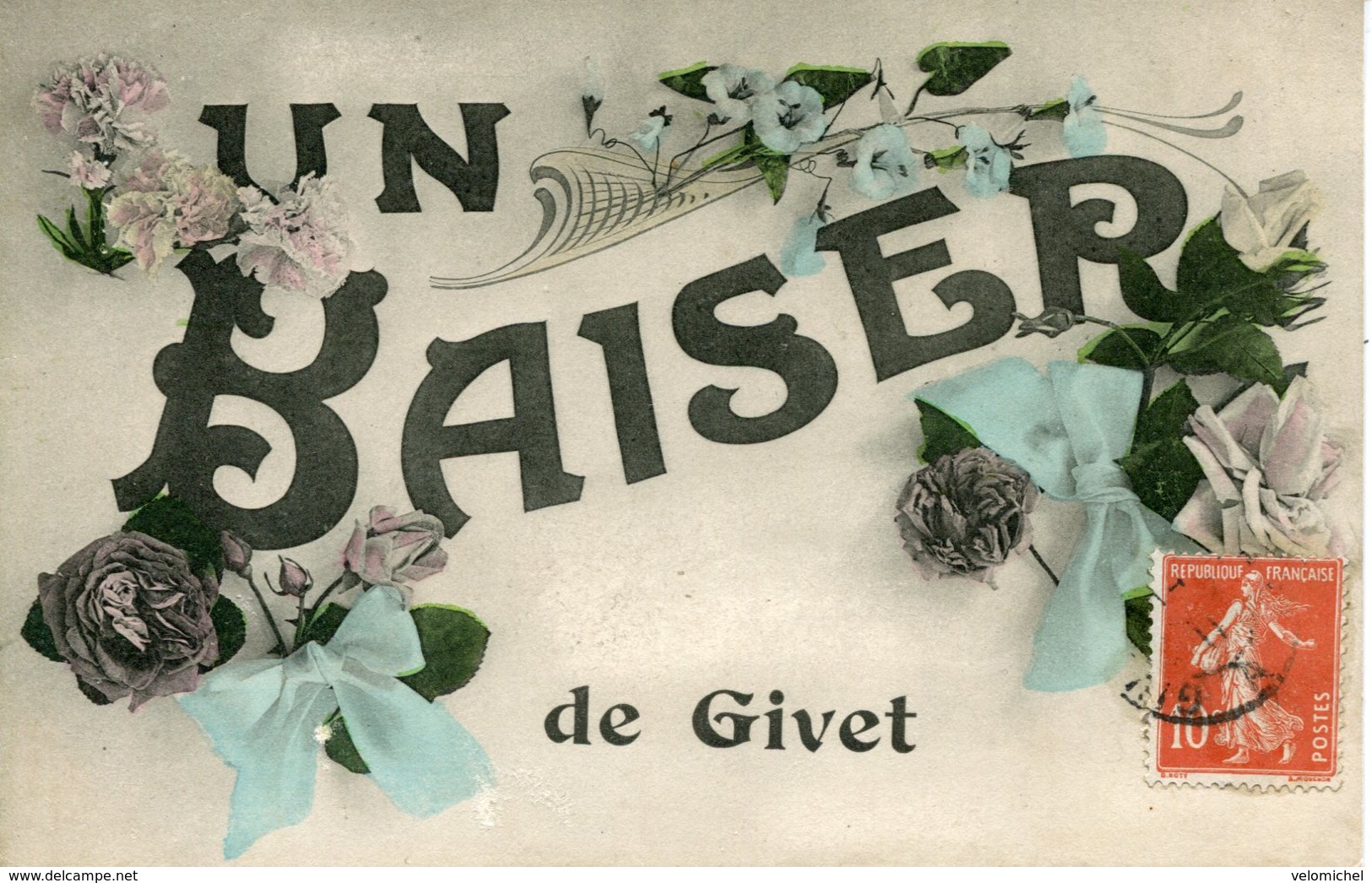 GIVET.  Un Baiser - Givet