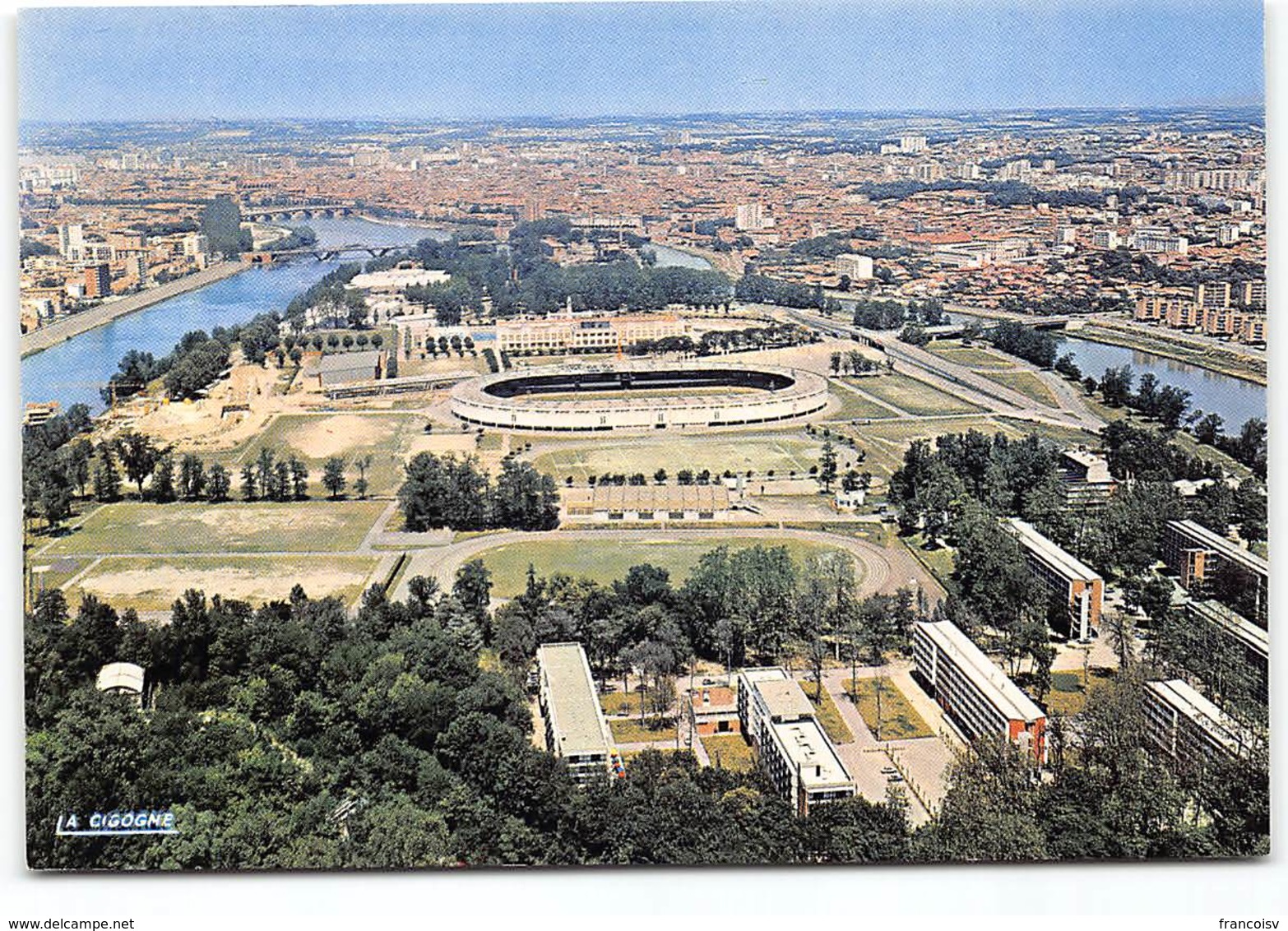 Toulouse. En Avion Sur Le Stade Municipal. Vue Aerienne La Cigogne. M Montariol Architecte De La Ville. Football Stadium - Toulouse