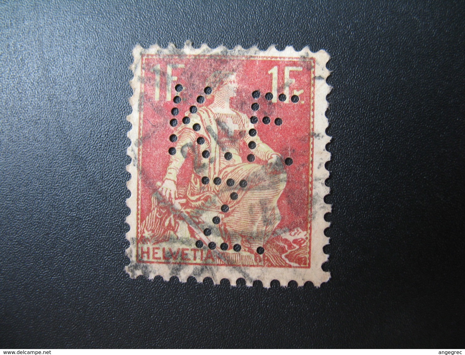 Perforé  Perfin  Suisse  à Voir ;   Perforation   KFZ       Ref  K 8 - Perforadas