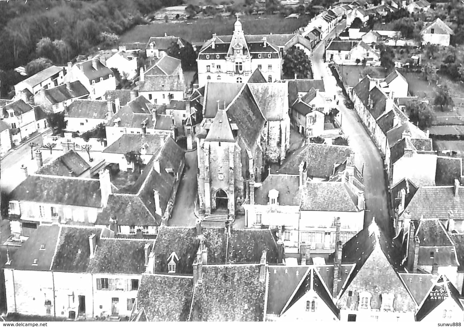 58 - St Amand-en-Puisaye - L'Eglise Et Les Ecoles (vue Aérienne 1959) - Saint-Amand-en-Puisaye