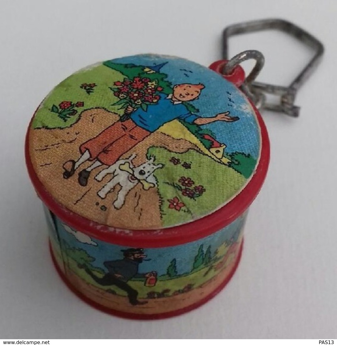 PORTE-CLEFS / KEYCHAIN  TINTIN CONFISEUR BROCHET RARE - Sleutelhangers