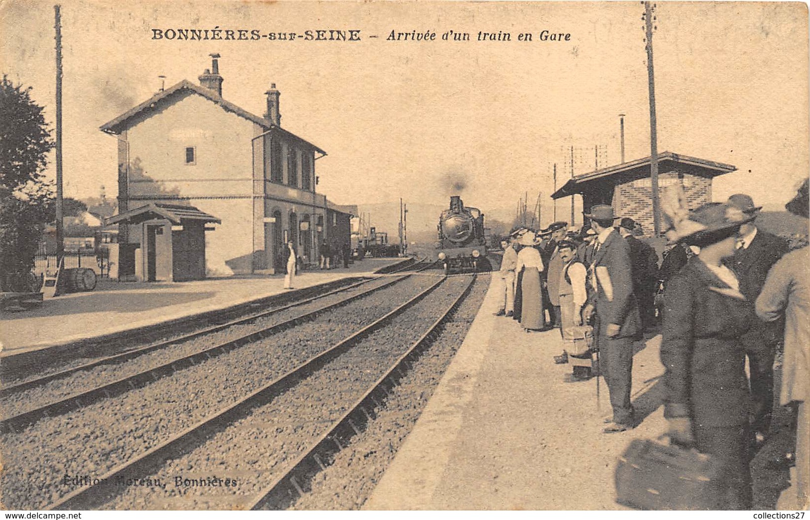 78-BONNIERES-SUR-SEINE-ARRIVEE D'UNE TRAIN - Bonnieres Sur Seine