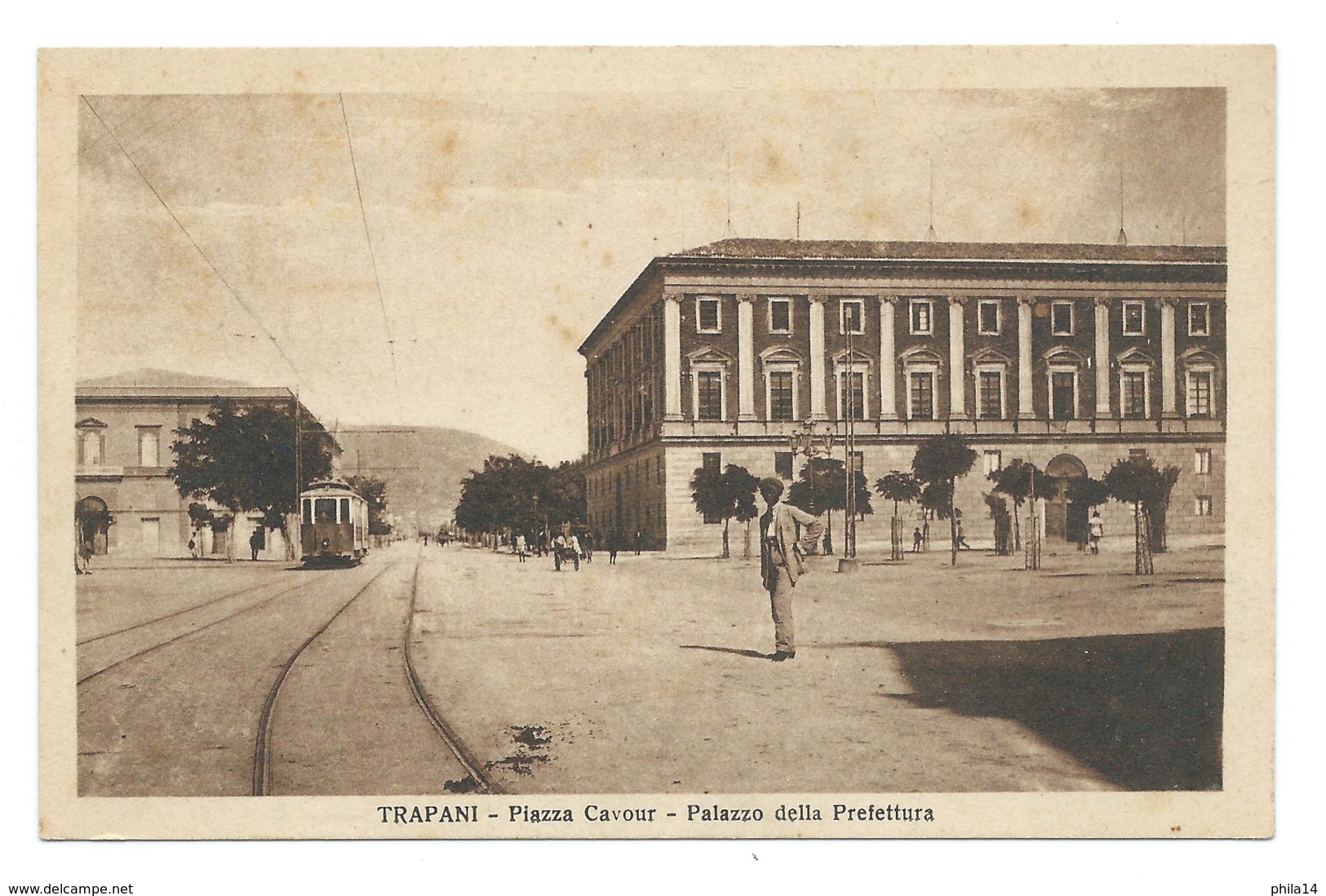 CARTE POSTALE ITALIE / TRAPANI PIAZZA CAVOUR PALAZZO DELLA PREFETTURA - Trapani