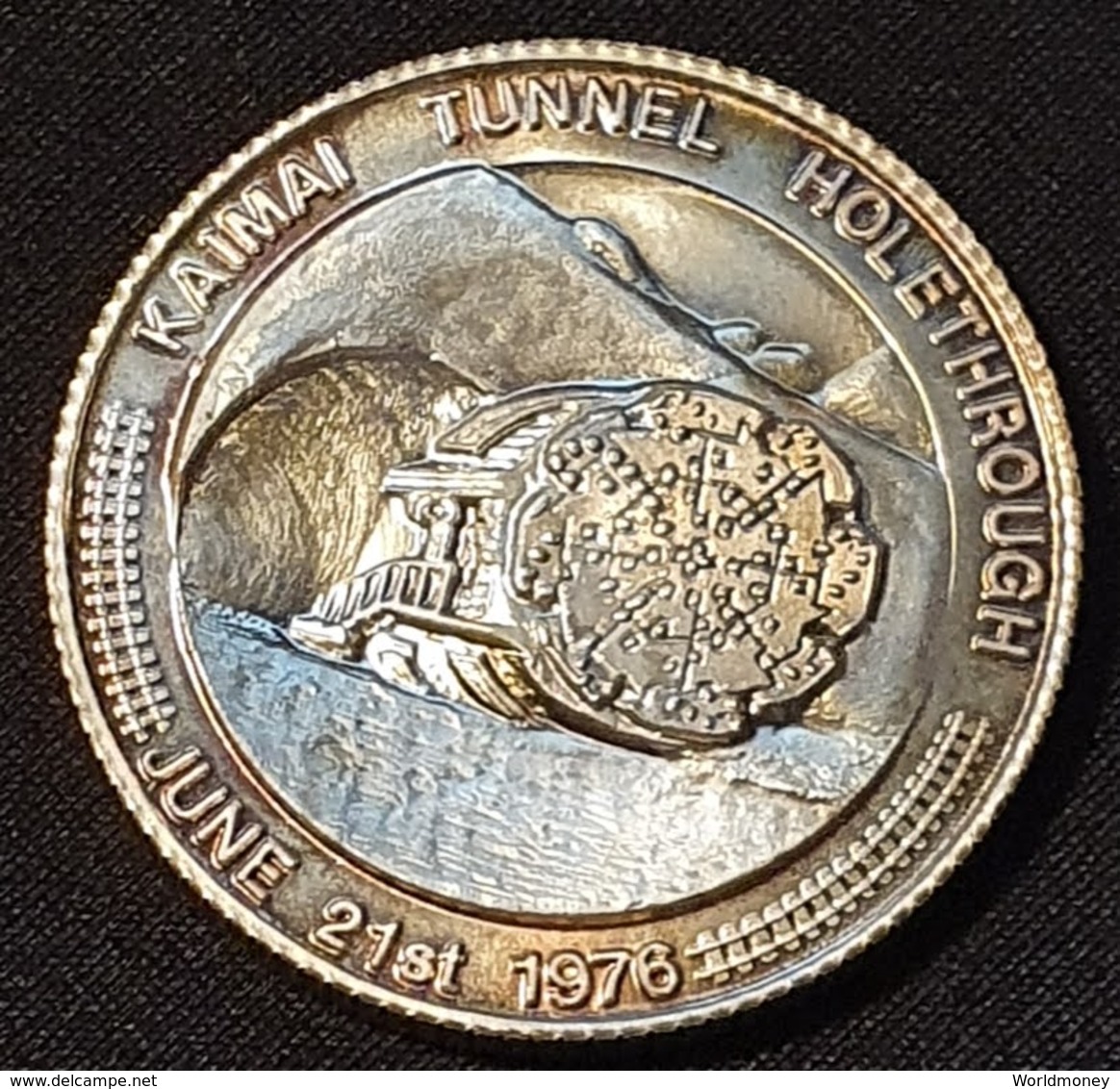 New Zealand - Kaimai Tunnel Holethrough June 21st 1976 (silver) - Souvenirmunten (elongated Coins)