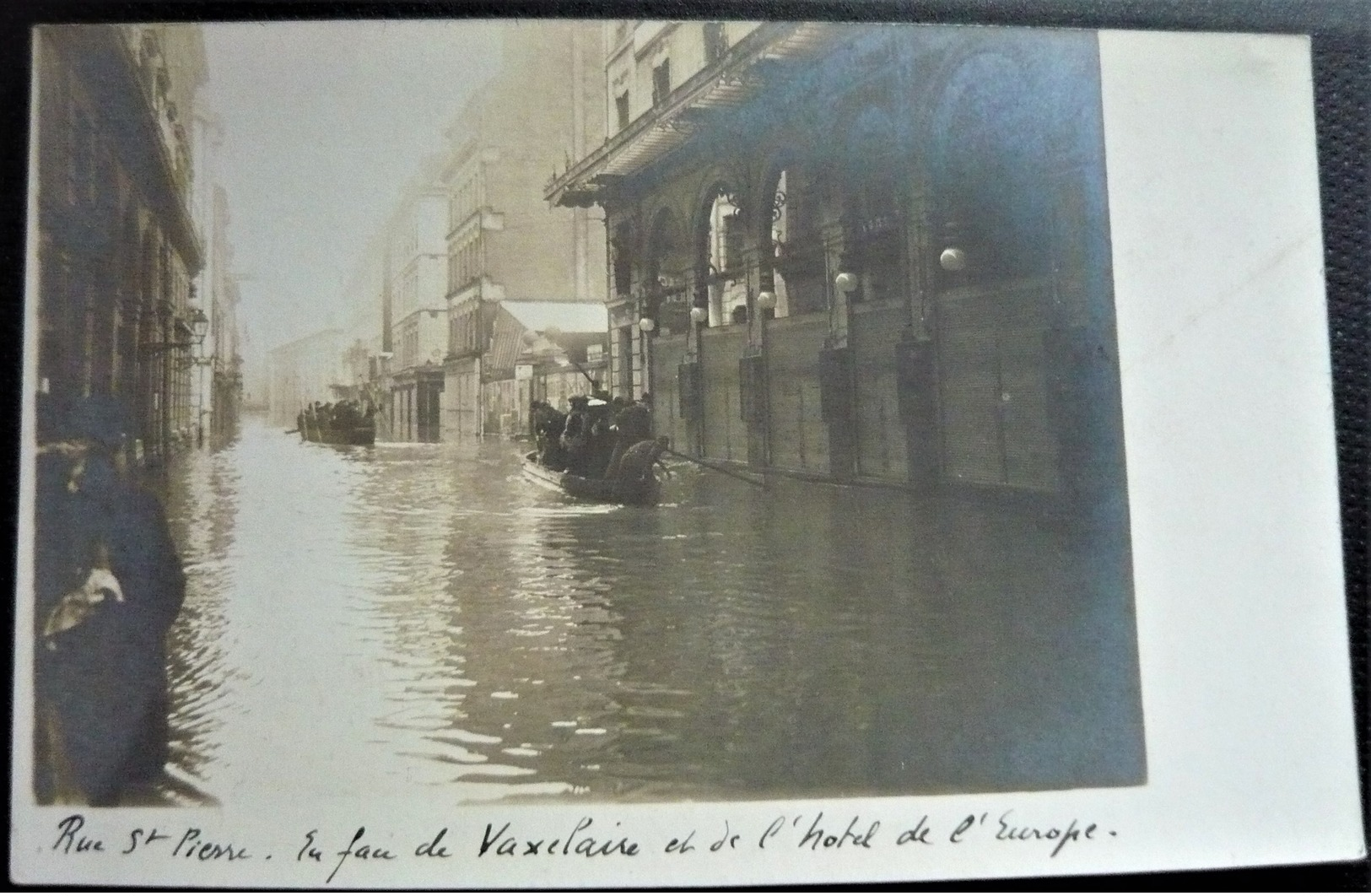 25 - BESANCON -Rue St Pierre   Les Innondations De 1910 - Carte Photo - Innondation - Doubs - Besancon