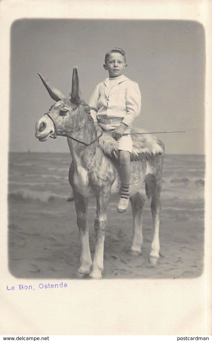 OOSTENDE (W. VL.) Carte Photo Le Bon - Enfant Sur Un âne - Oostende