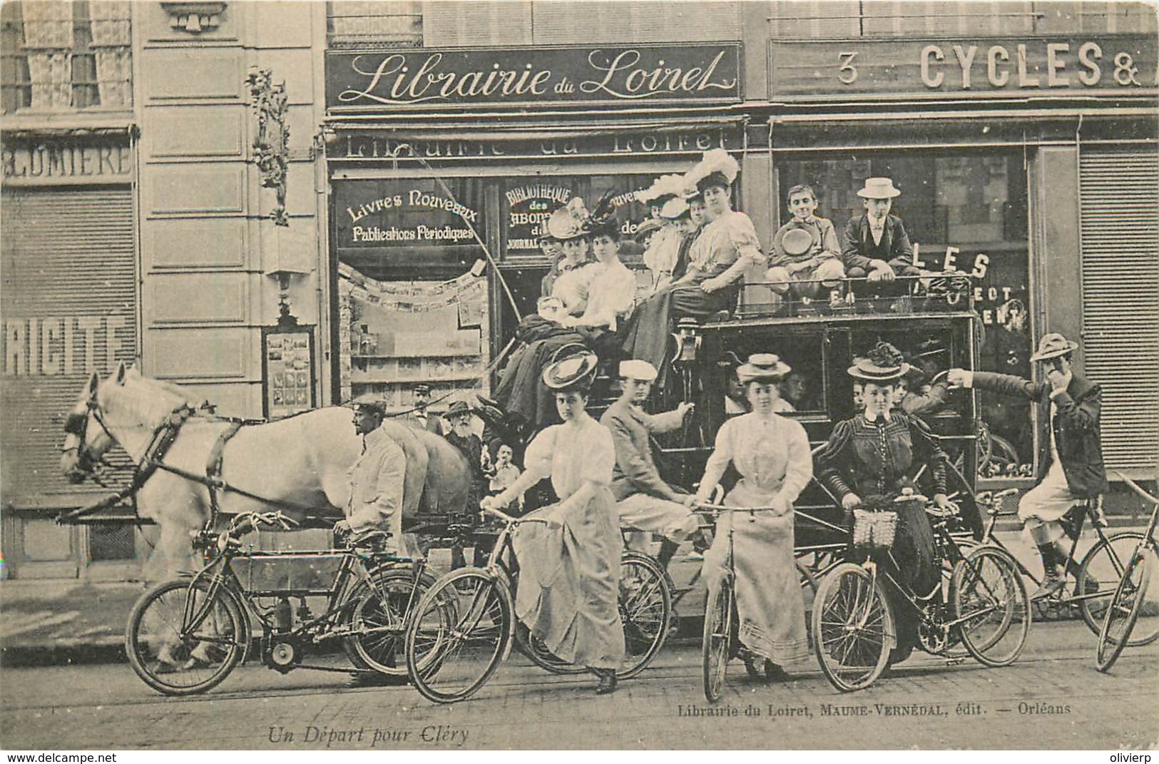 France - 45 - Orléans - Le Départ Pour Cléry - Attelage , Cyclistes , Librairie - Orleans