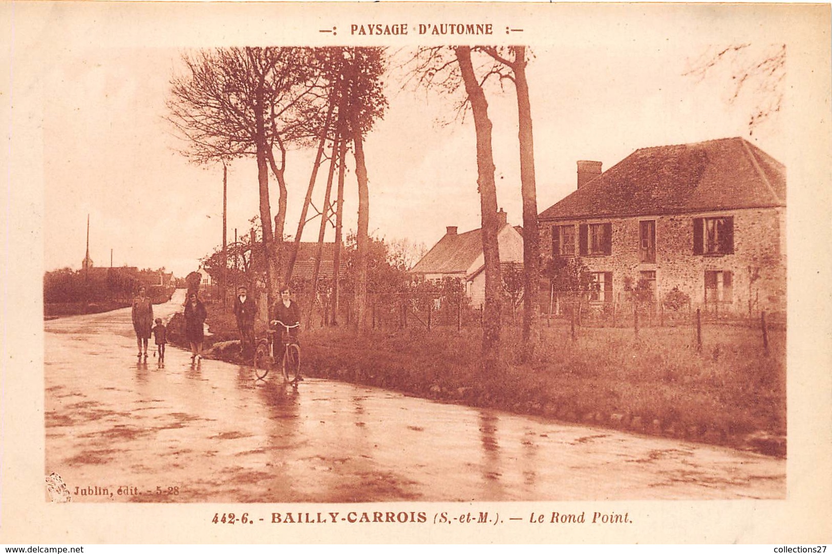 77-BAILLY-CARROIS- LE ROND POINT - Baillycarrois