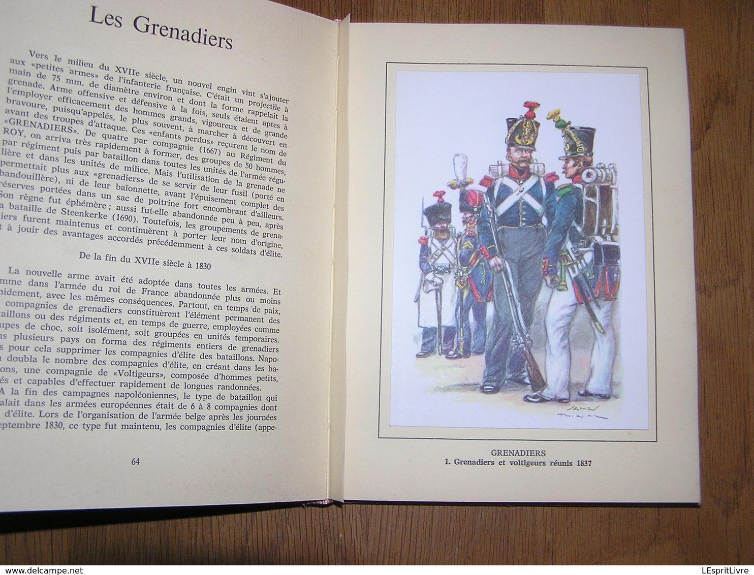 UNIFORMES BELGES Tome 1 Illustrations James Thiriar Album Chromos Historia Guerre 14 18 40 45 Gendarmerie Infanterie