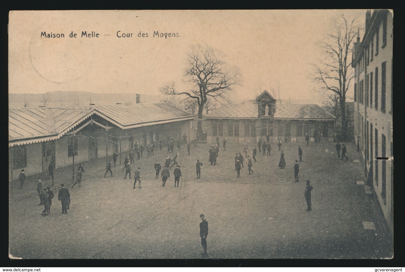 MAISON DE MELLE   COUR DES MOYENS  !!!! RECHTS MIDDEN INKEPING VAN ELASTIEK - Melle