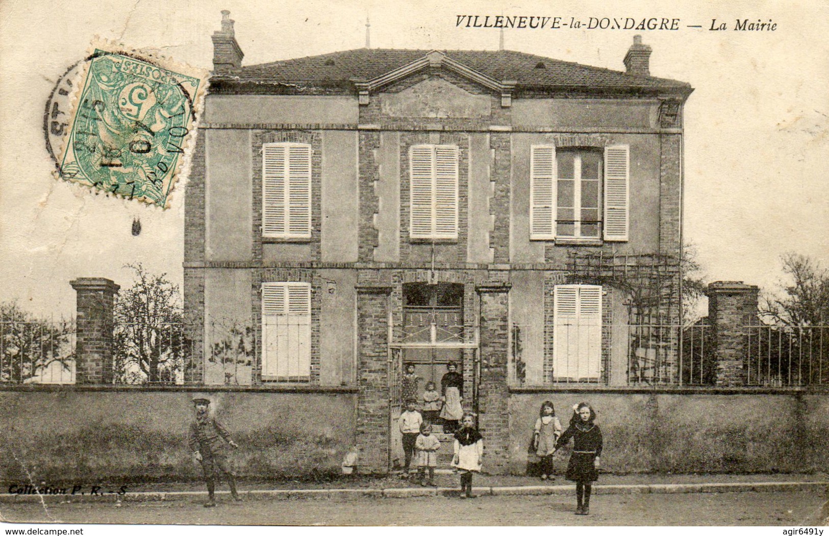 - VILLENEUVE La DONDAGRE (89) -  La Mairie  (bien Animée)  -20901- - Villeneuve-la-Dondagre