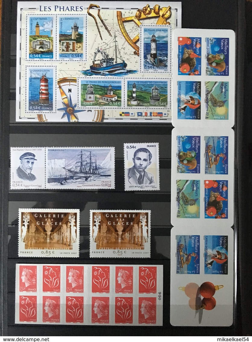 2007 ANNEE COMPLETE LUXE ** - timbres émis en feuille, adhésifs, P.A., service, préoblitéré, bloc et carnet - NEUF