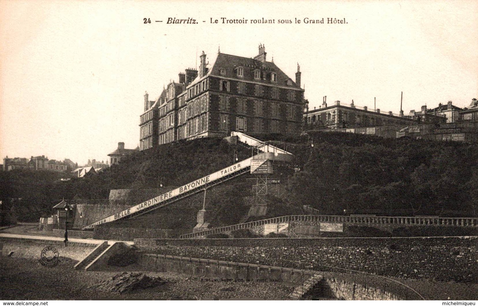 13001       BIARRITZ    LE TROTTOIR ROULANT SOUS LE GRAND HOTEL - Biarritz