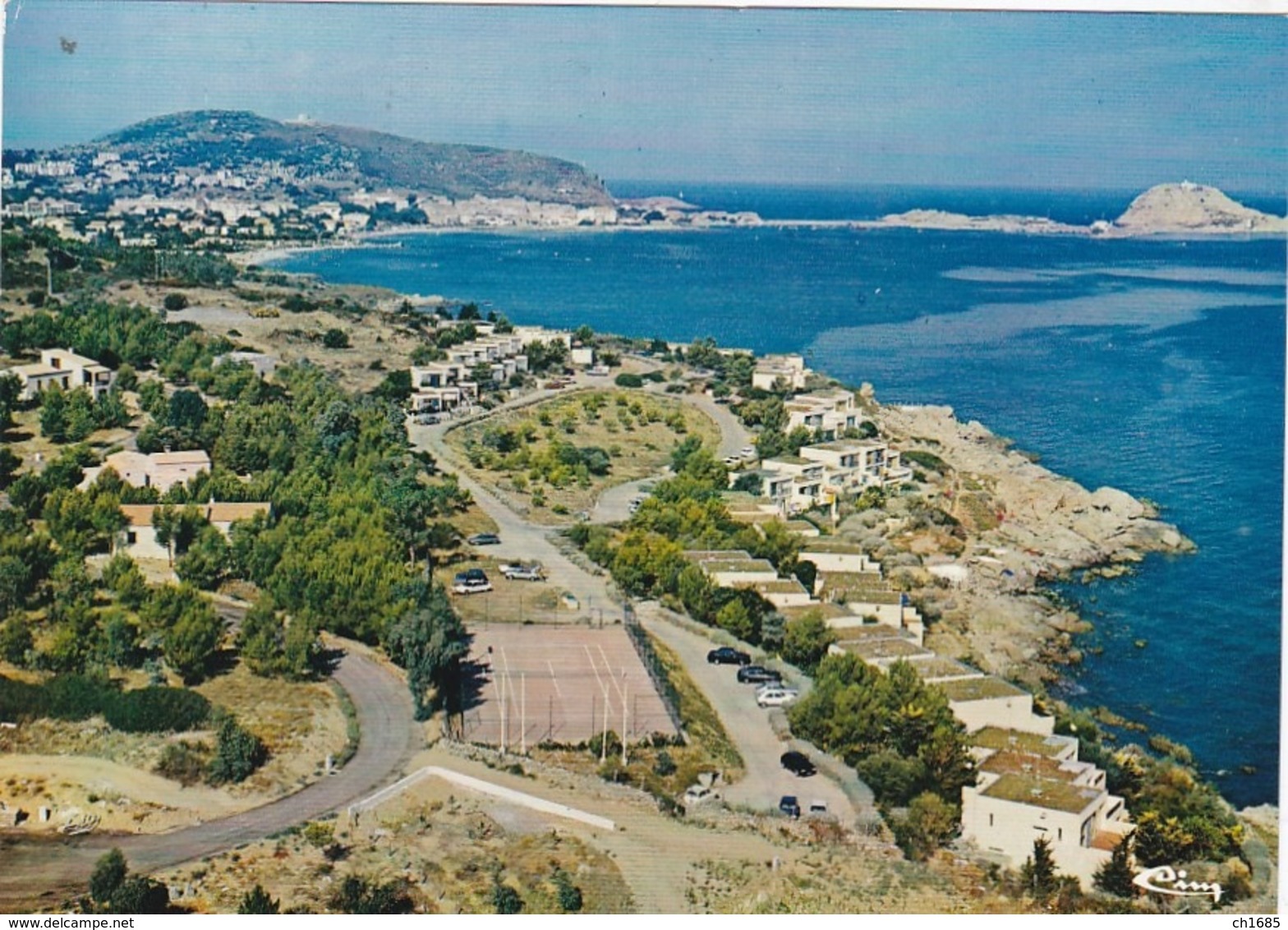 ILE ROUSSE  (20) 2B  Vue Aérienne De Gordola  . Court De Tennis - Altri & Non Classificati