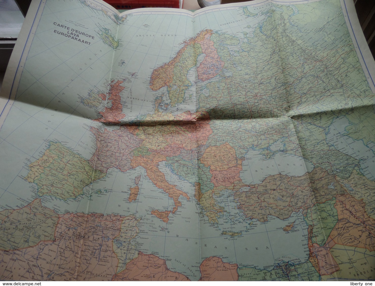 Carte D'Europe LAVA Europakaart : Scale 1 : 10.000.000 Miles / Printed In Switzerland KÜMMERLY & FREY Berne ! - Europa