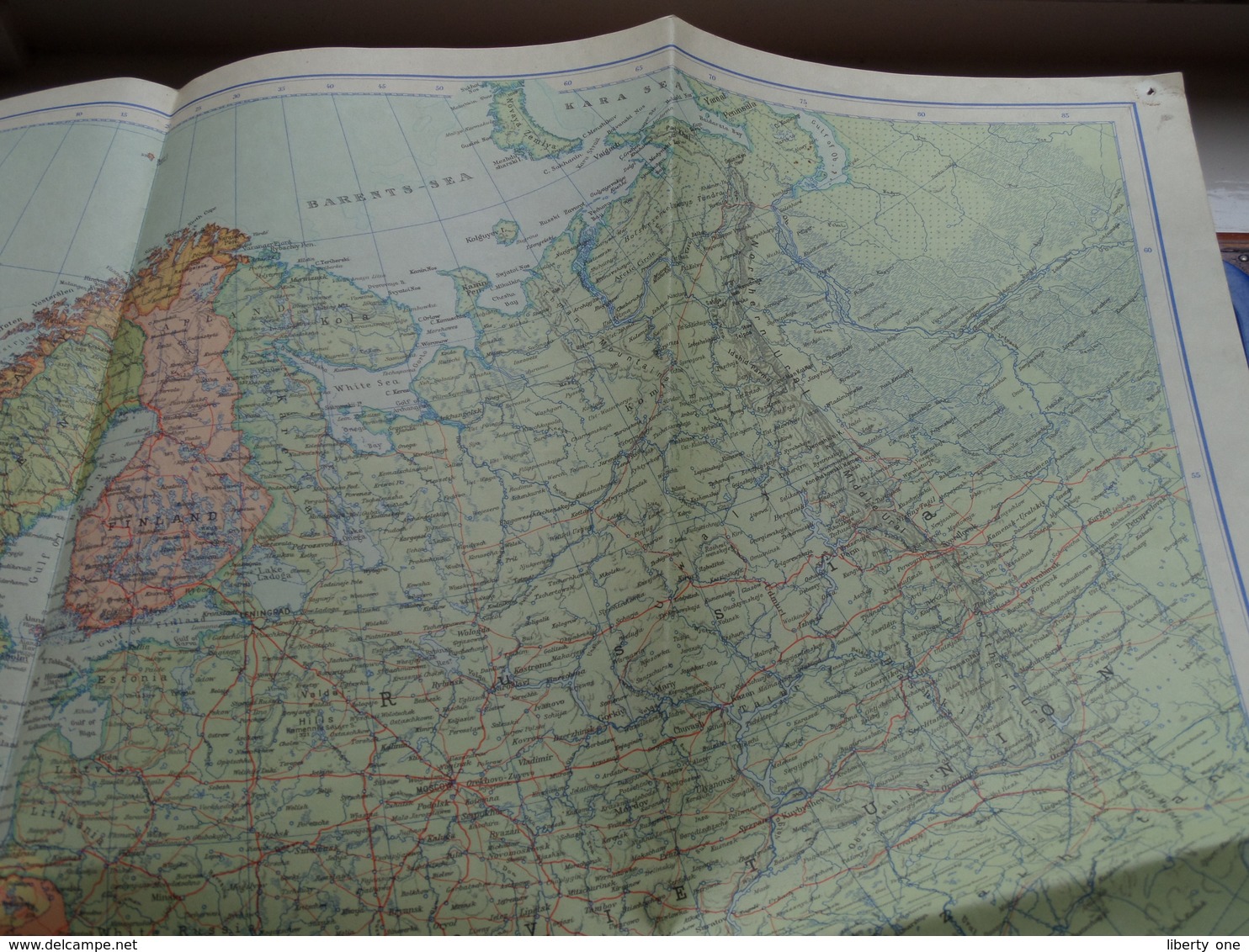 Carte D'Europe LAVA Europakaart : Scale 1 : 10.000.000 Miles / Printed In Switzerland KÜMMERLY & FREY Berne ! - Europe