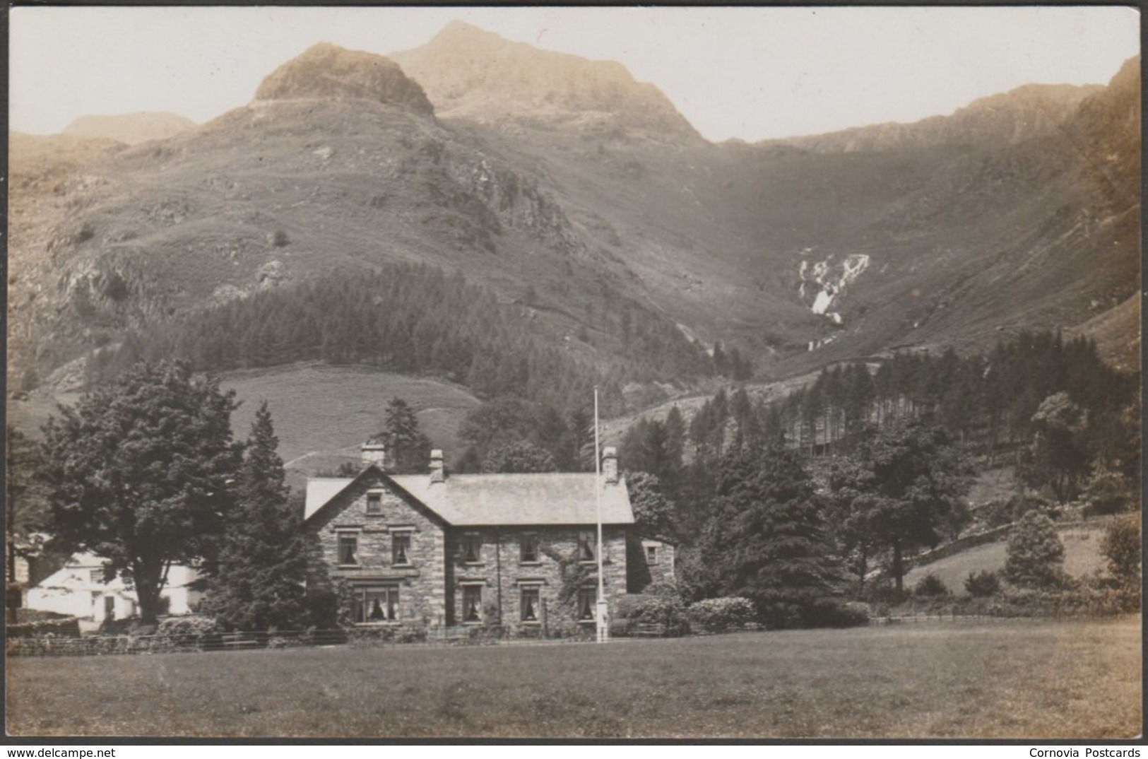 Dungeon Ghyll New Hotel, Ambleside, Westmorland, C.1940s - Abraham RP Postcard - Ambleside