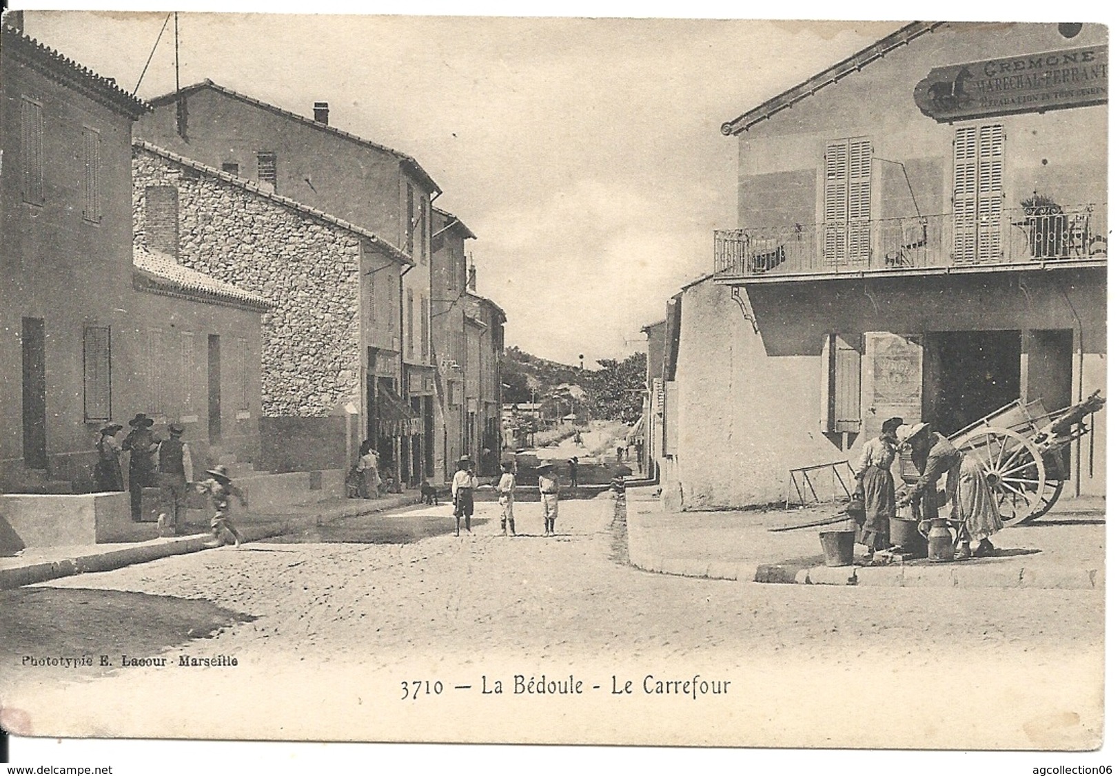 LA BEDOULE. LE CARREFOUR - Autres & Non Classés