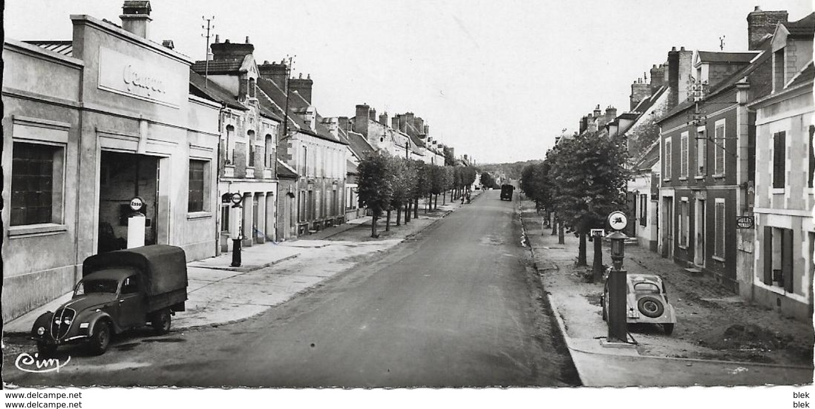 60. Oise : Noailles  : Rue De Calais . - Noailles