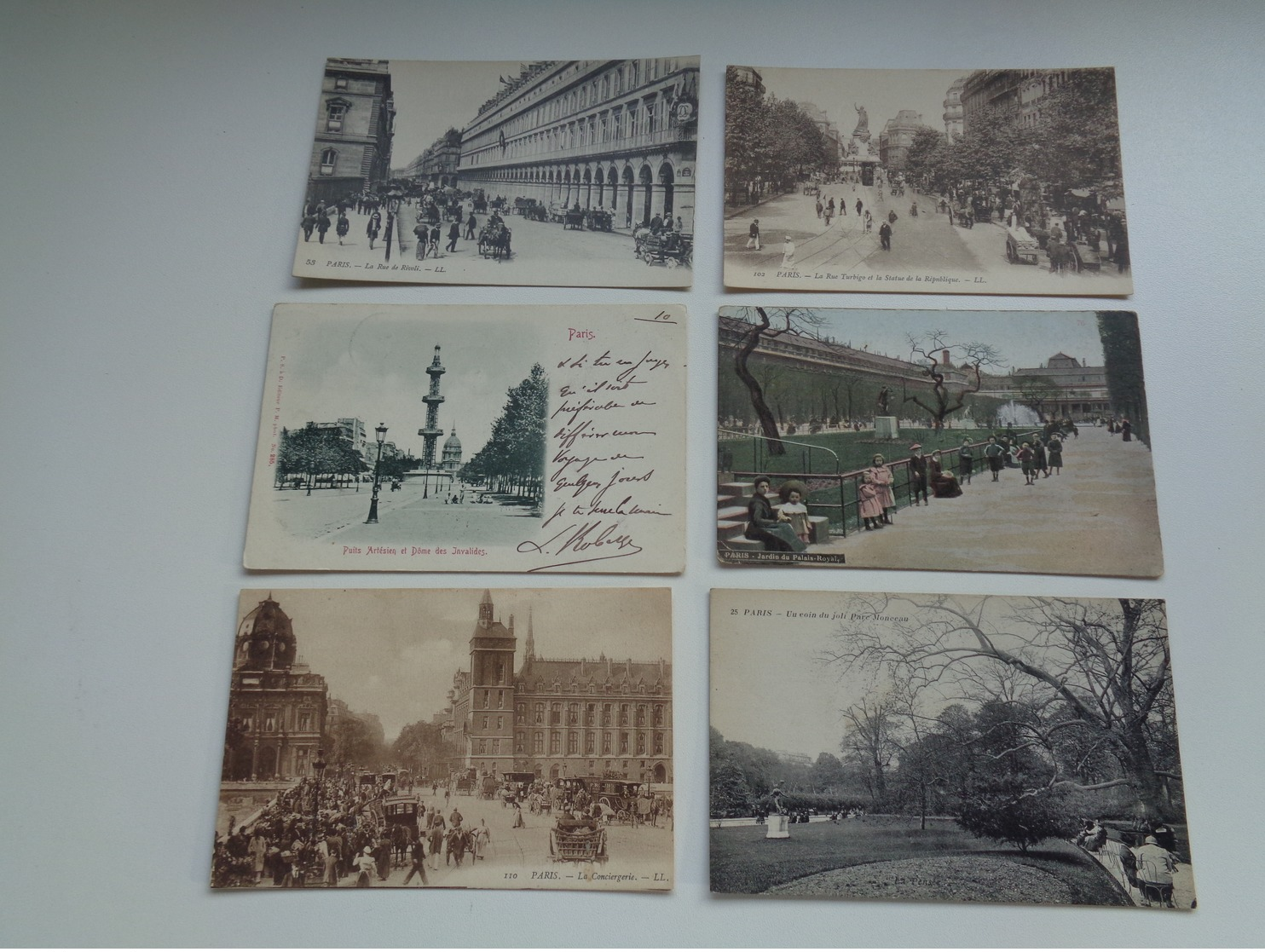 Lot de 60 cartes postales de France  Paris   Lot van 60 postkaarten van Frankrijk  Parijs  - 60 scans