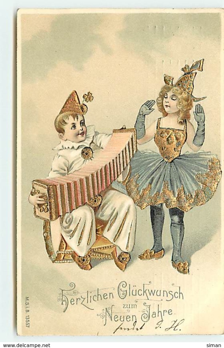 N°14533 - Carte Gaufrée - Herzlichen Glückwunsch Zum Neuen Jahre - Pierrot Et Colombine Jouant De La Musique - Nouvel An