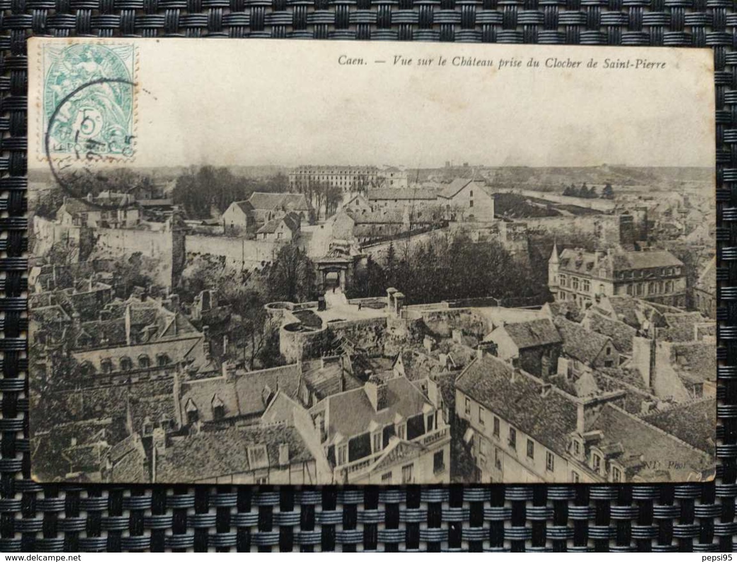 14 Calvados - CAEN - Vue Sur Le Château Prise Du Clocher De St Saint Pierre - Caen