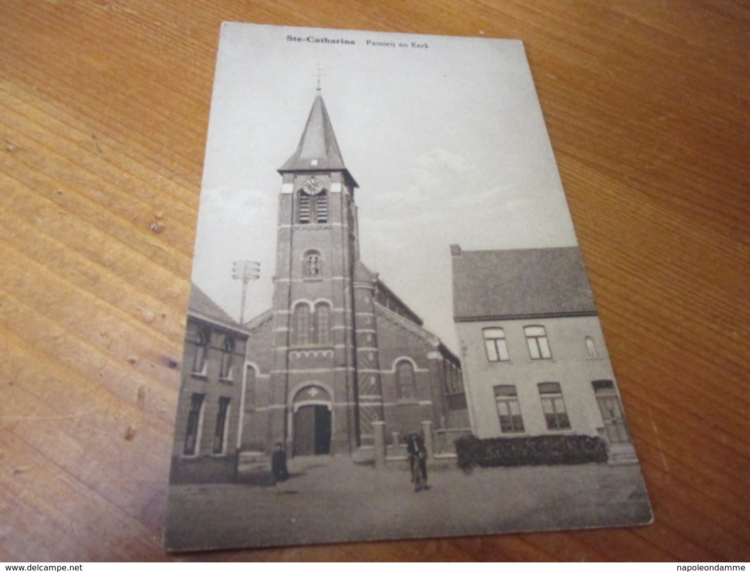 Ste Catharina, Pastorij En Kerk - Kortrijk