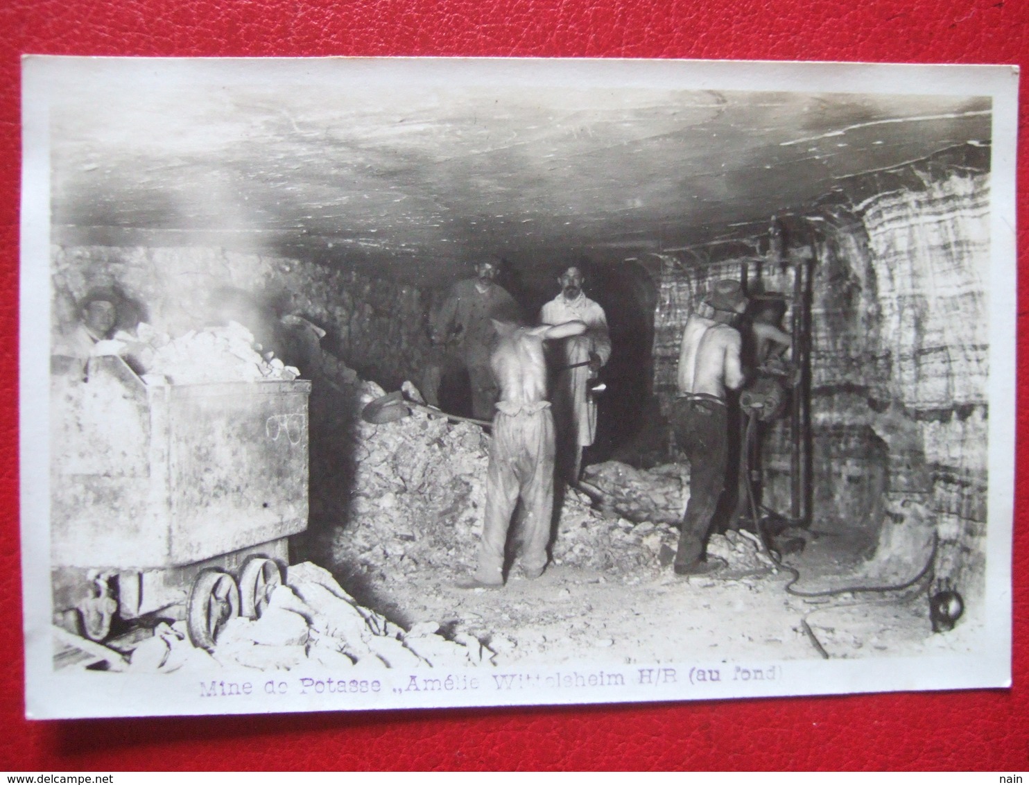 68 - WITTELSHEIM - CARTE PHOTO - " MINES DE POTASSE AMELIE " - AU FOND . " SERIE INCONNU SUR DELCAMPE ... - Other & Unclassified