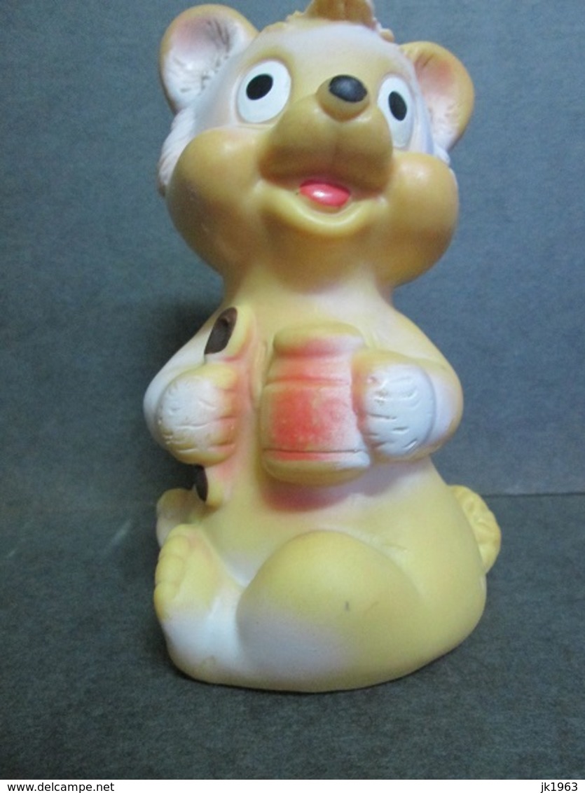 YOUNG BEAR EAT HONEY, RUBBER TOY „BISERKA“ ZAGREB ART 305,  EX-YUGOSLAVIA - Disney