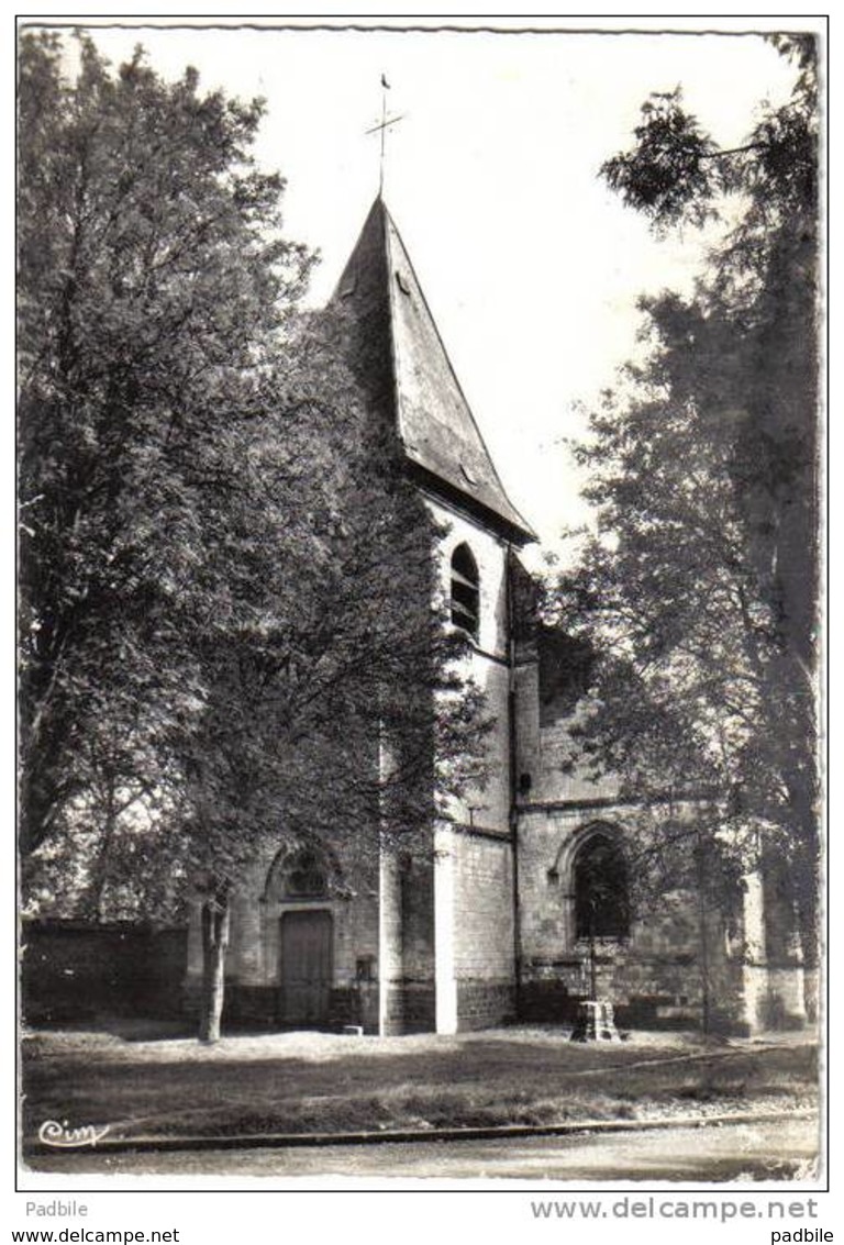 Carte Postale 80. Hornoy  L'église   Très Beau Plan - Hornoy Le Bourg