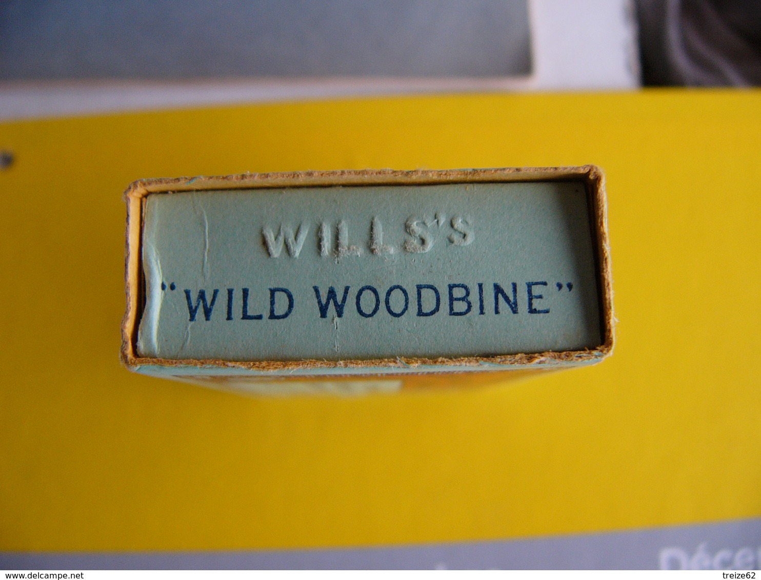 Ancien Paquet Cigarettes WILD WOODBINE  W.D. & H.O. WILLS Bristol & London Tobacco Great Britain - Estuches Para Cigarrillos (vacios)