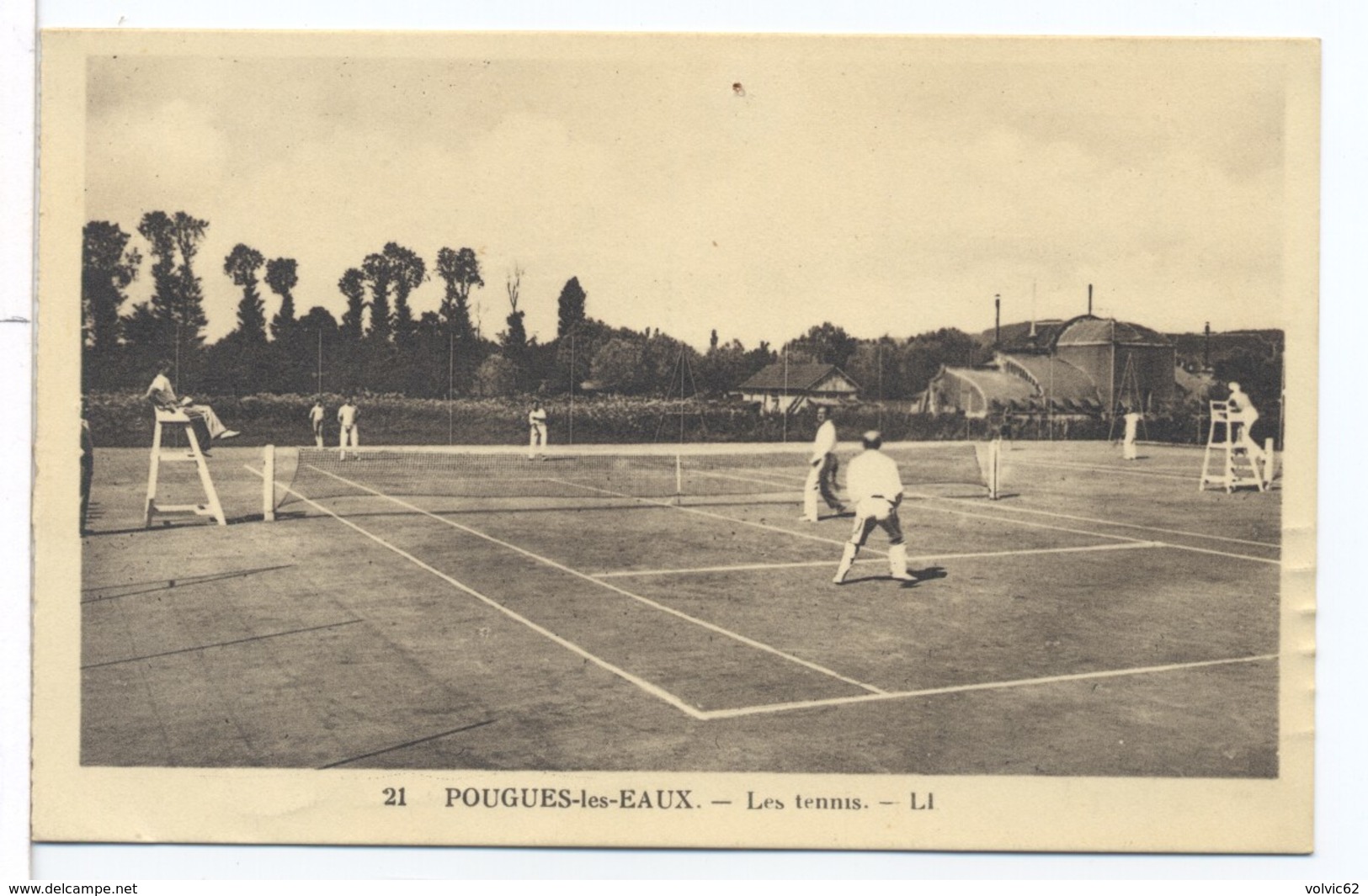 CPA Pougues Les Eaux Les Tennis - Pougues Les Eaux